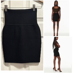 Aritzia Babaton Sculpt Knit Ribbed Mini Skirt Black Textured High Waist Size 2XS